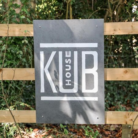 Kub House Villa Tring Buitenkant foto